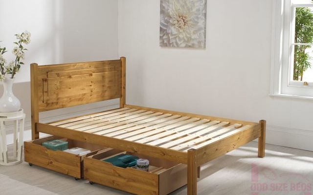 Save 10% on wooden beds this weekend!