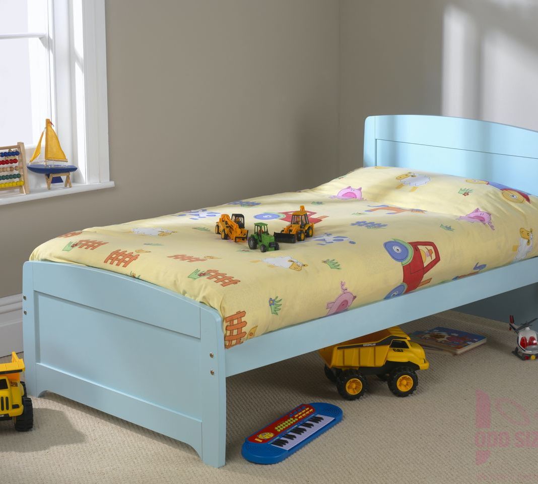 Rainbow Bed, Blue